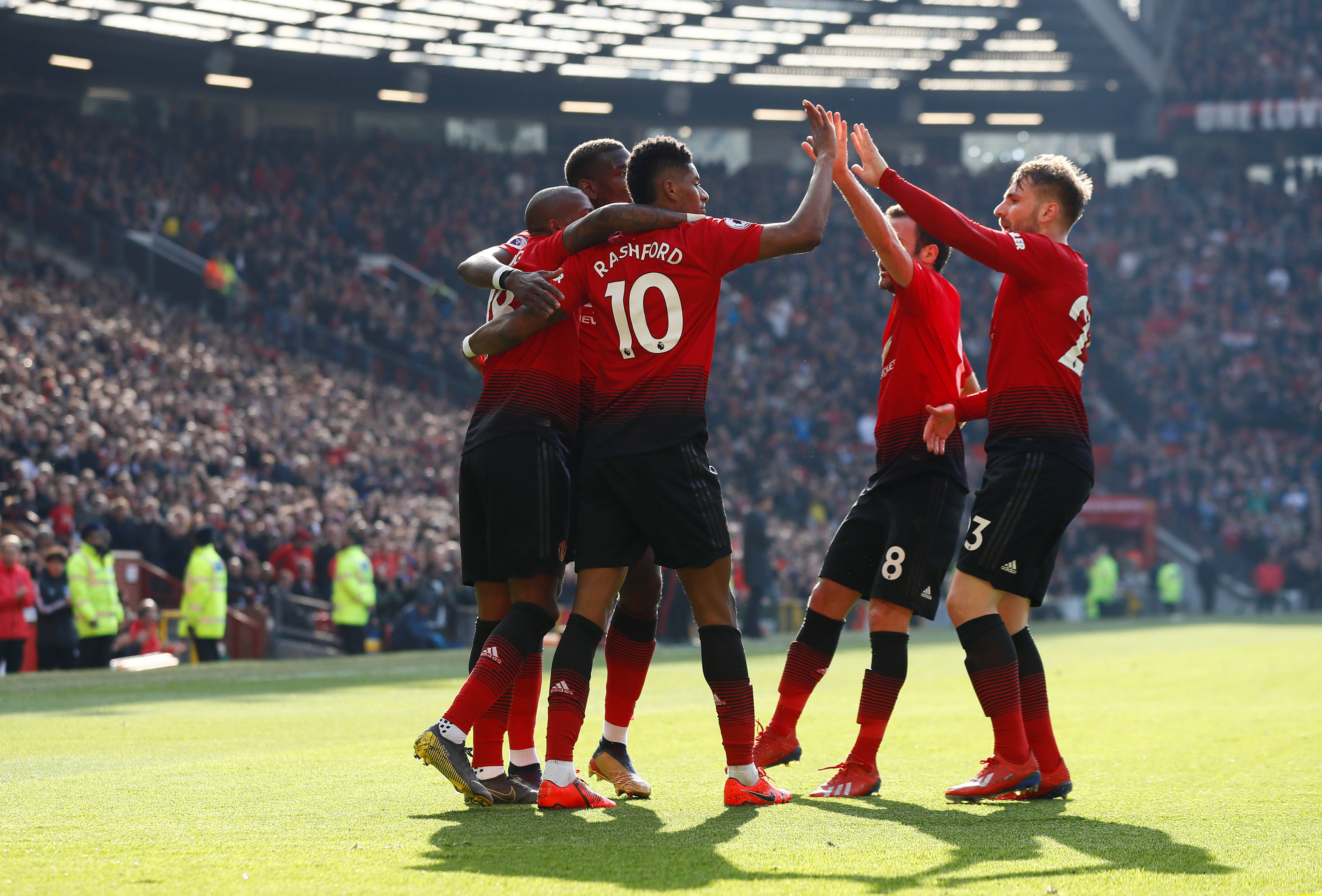 里显现出成 里显现出成